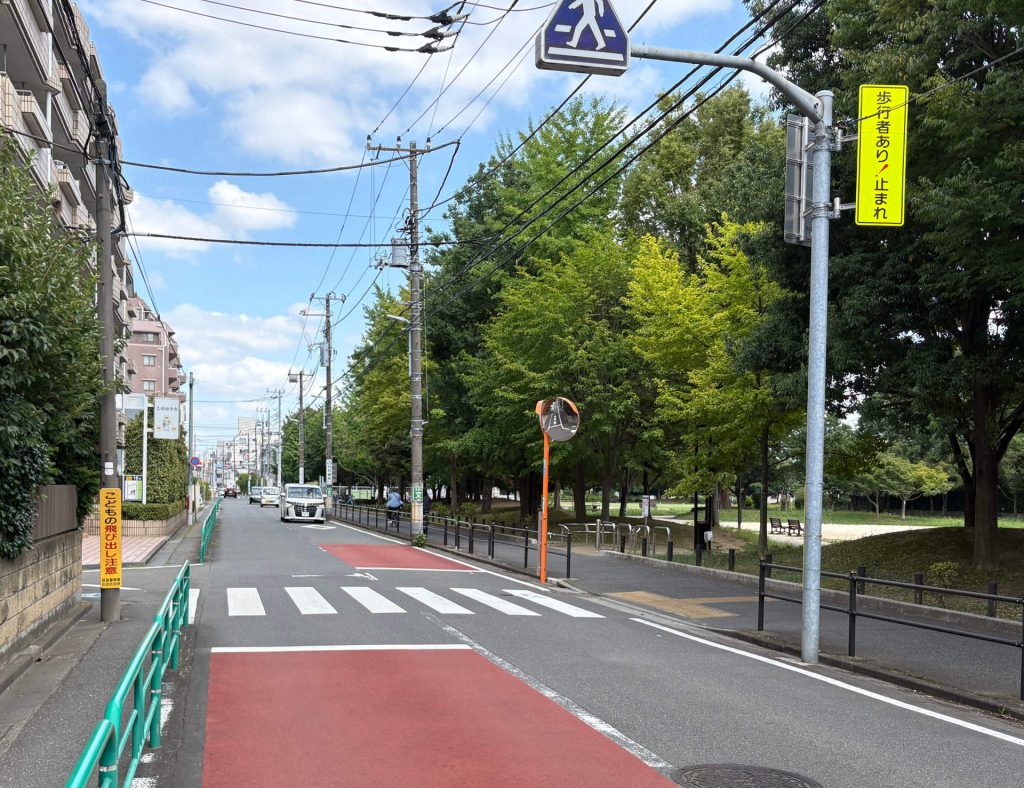 桃井原っぱ公園北側出口の安全対策